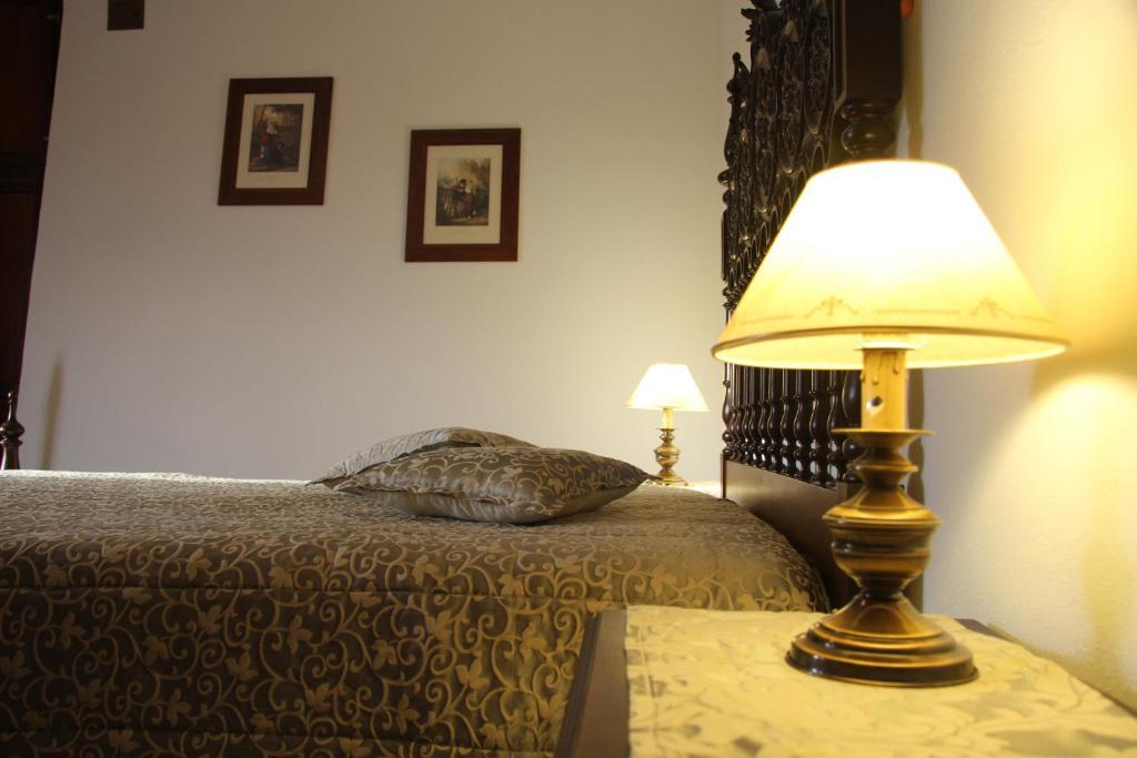 Casa Dona Antonia - Monsaraz Bed & Breakfast Room photo